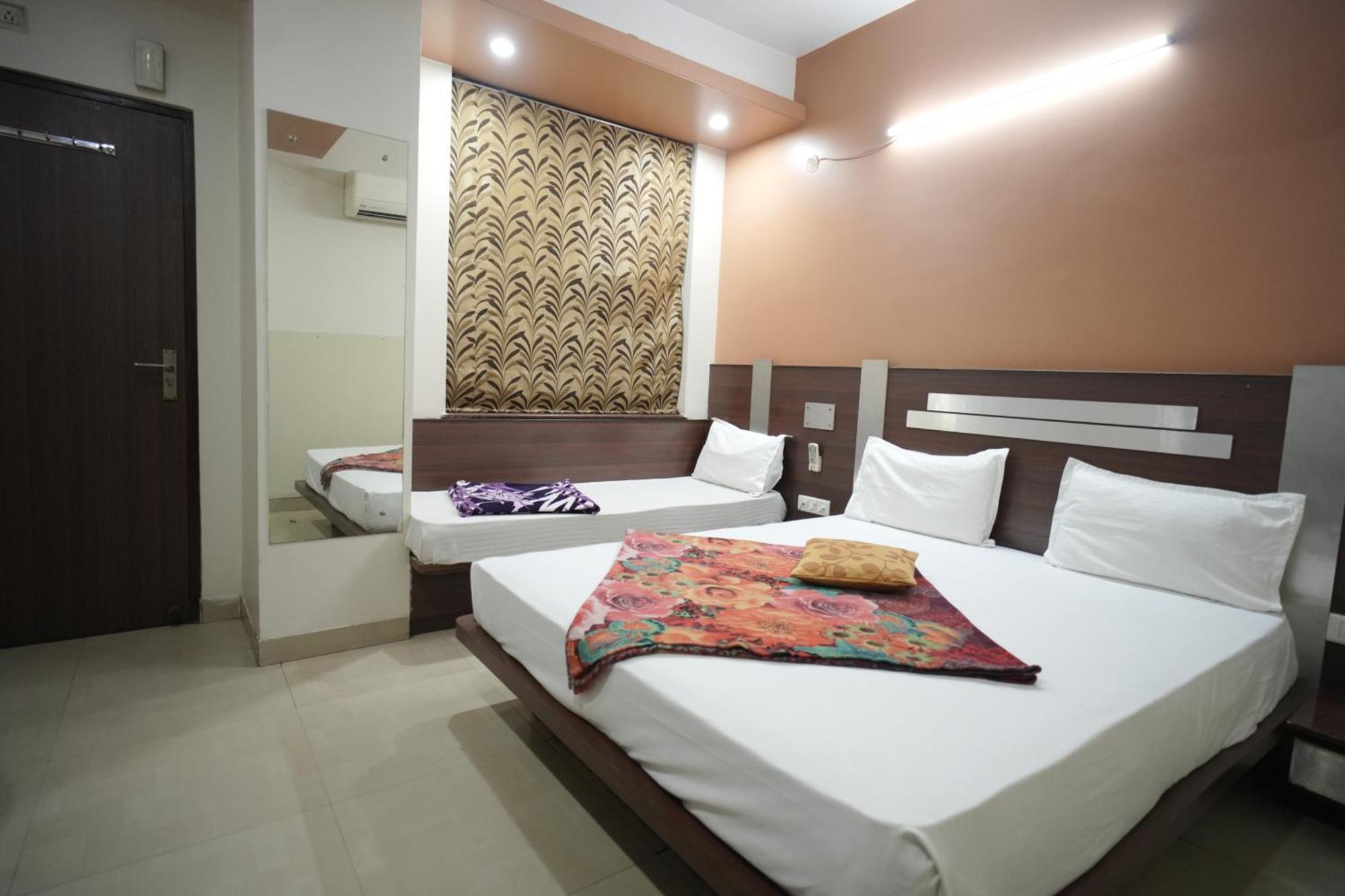 Mewar Hotel Jaipur Exterior photo