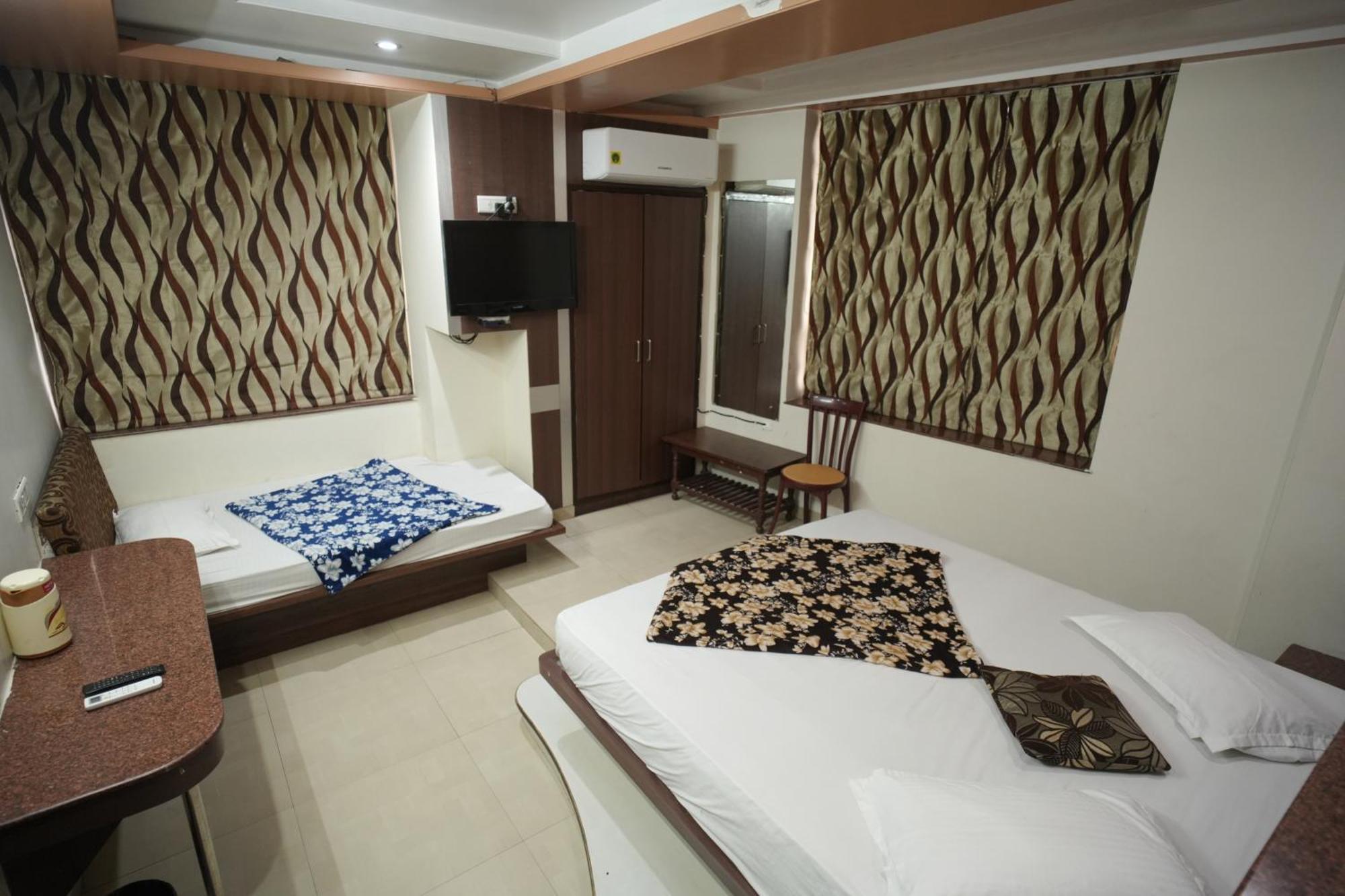 Mewar Hotel Jaipur Exterior photo